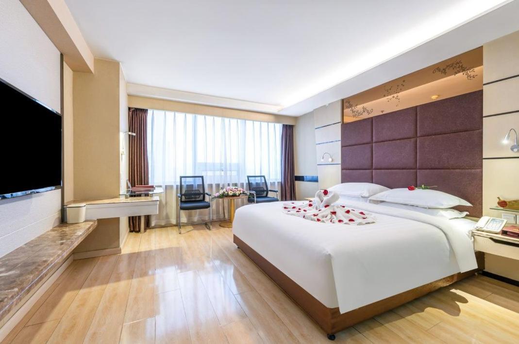 Jinan Yuquan Simpson Hotel Luaran gambar